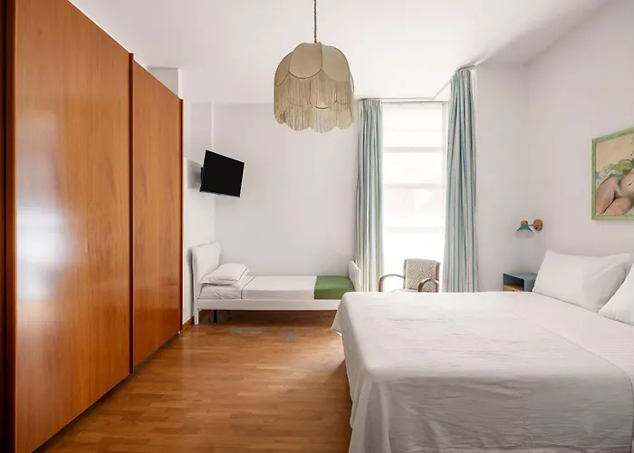 Rosaria ジャッレ